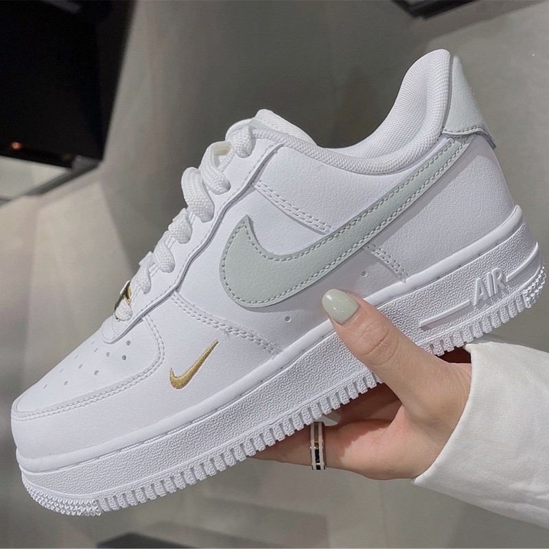 Nike air force 1 low womens silver sales